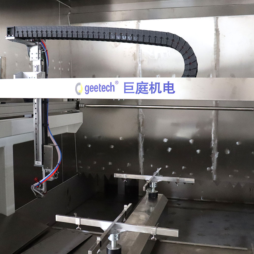 5축 CNC 왕복식 자동 스프레이 도장기 본체